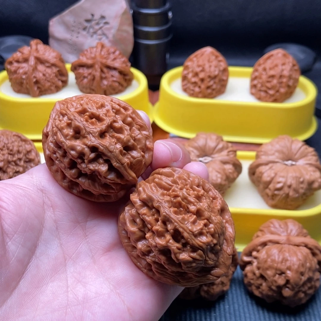 文玩核桃吊坠大沽石