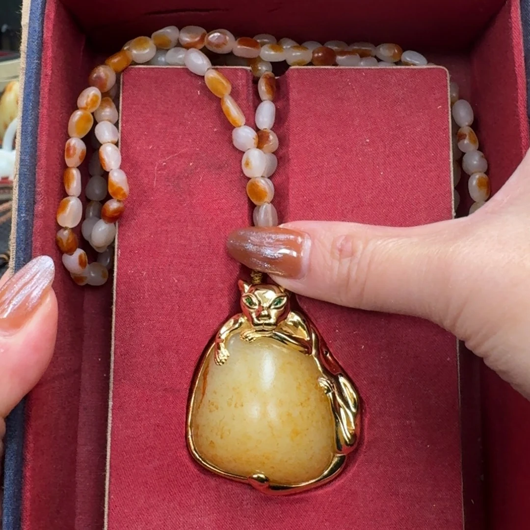 未镶嵌和田玉挂件