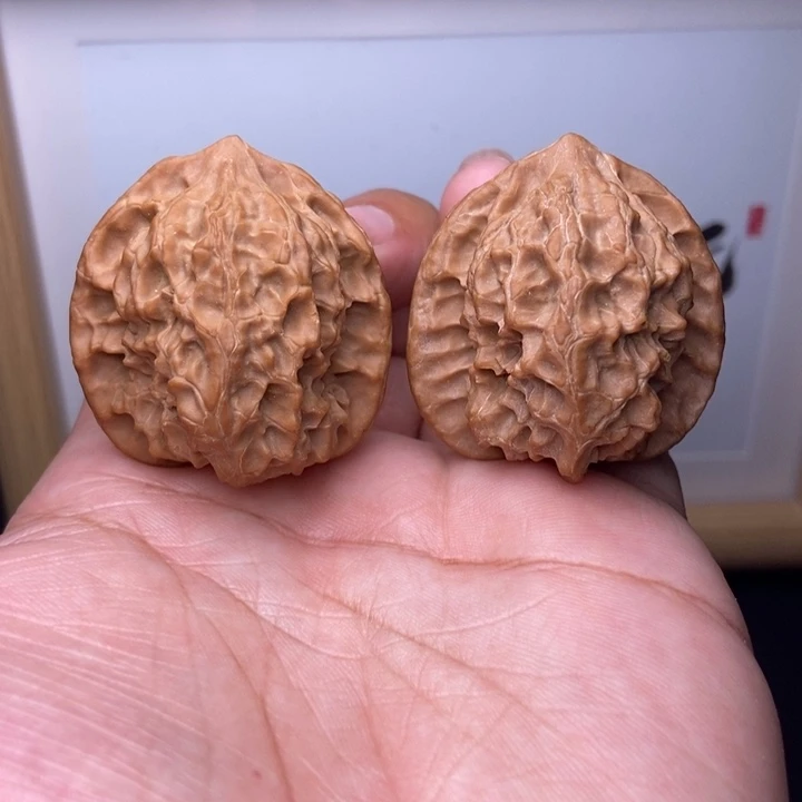 ****J核桃全品玲珑狮子头