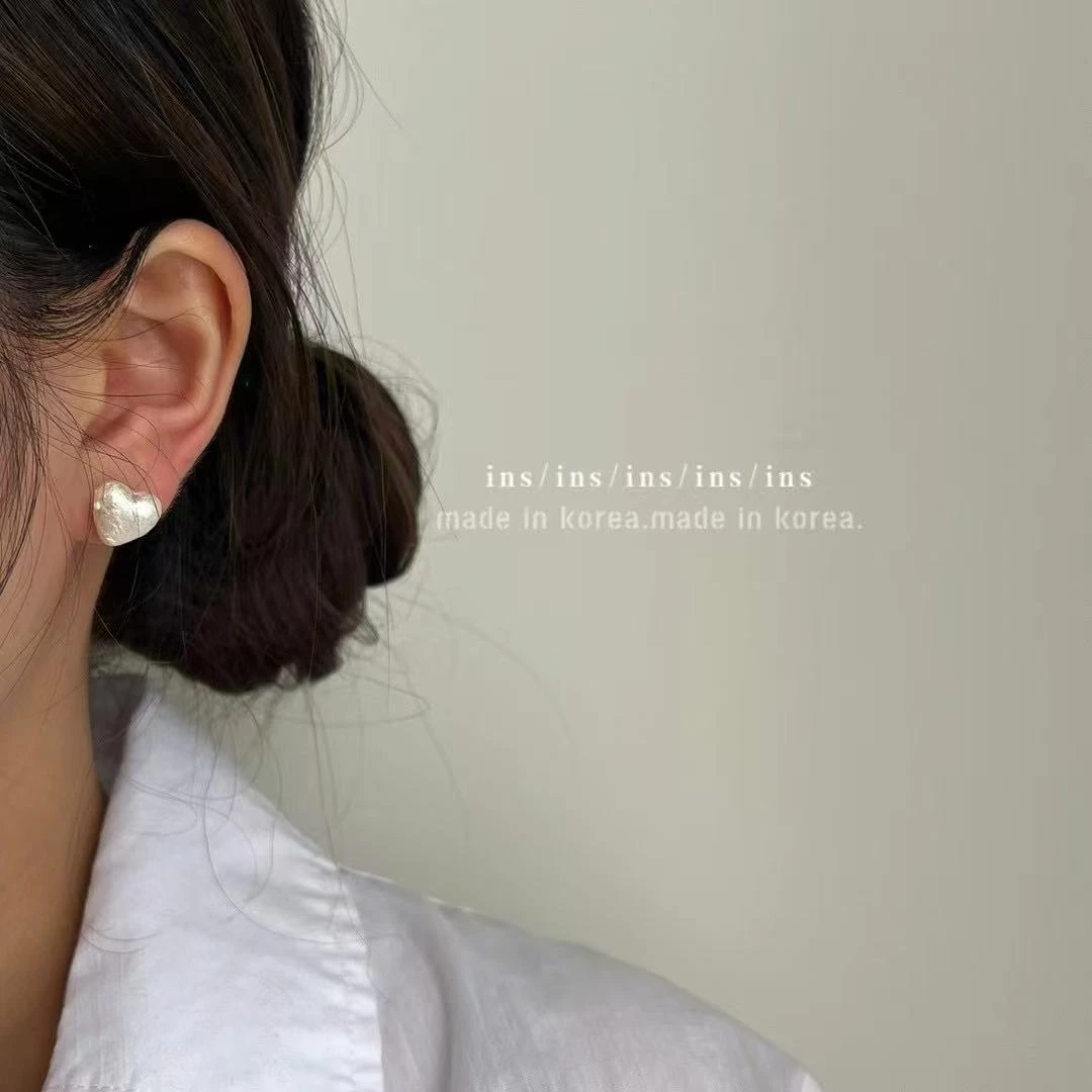 铜合金仿珍珠耳饰 简约INS风韩系爱心耳环气质百搭法式