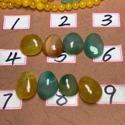 未镶嵌颈饰玛瑙/玉髓水*石打孔不退不换