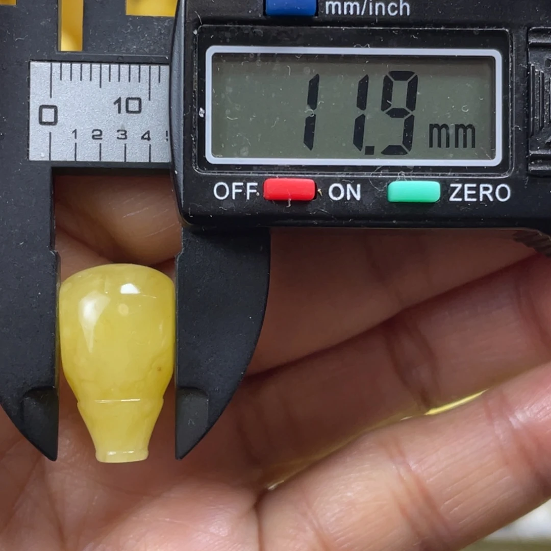 【闪购商品】裸石蜜蜡未镶嵌8杂