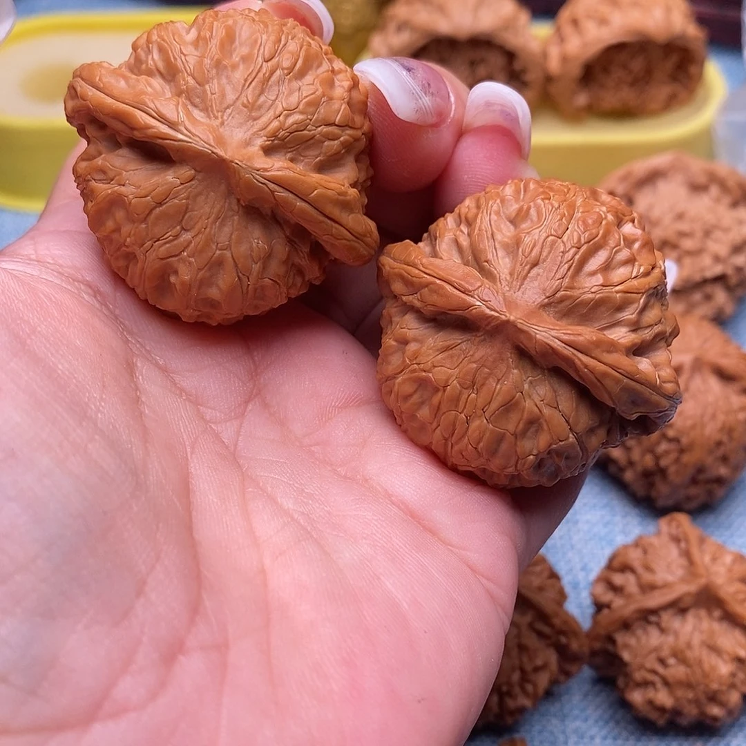 把件文玩核桃毕业肉球宫灯44尺全品