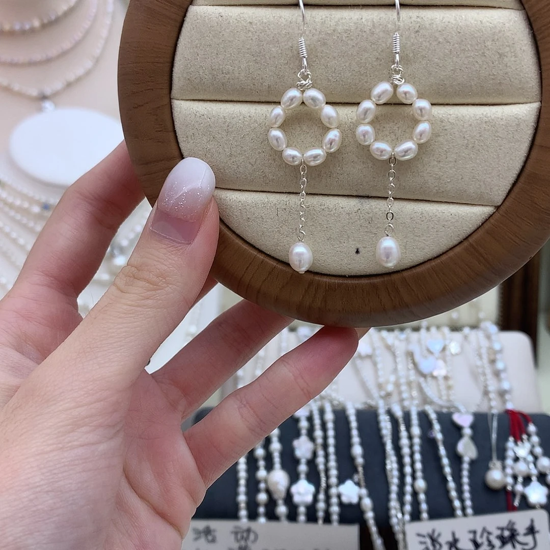 淡水珍珠未镶嵌耳饰