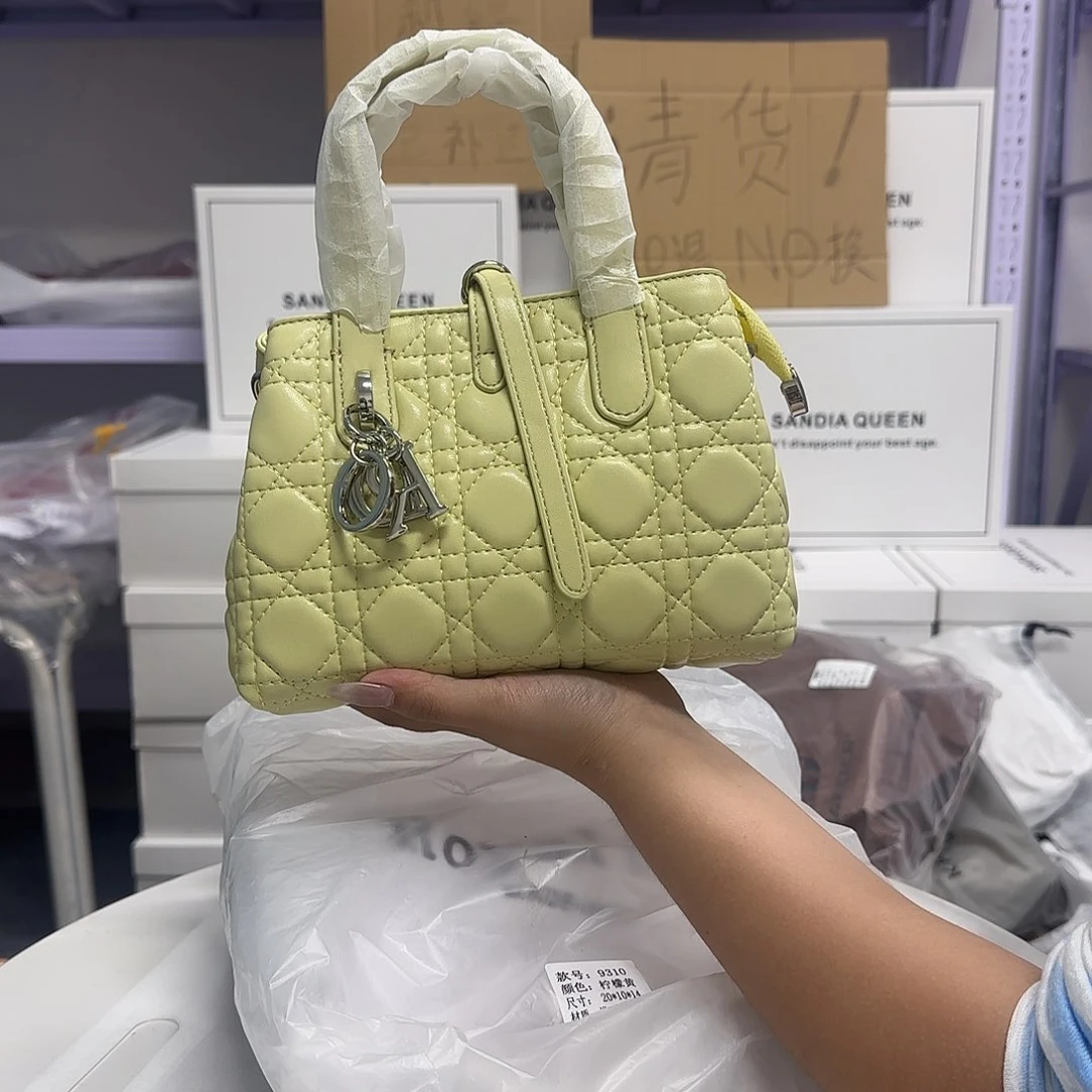 PU广州小众品牌包包