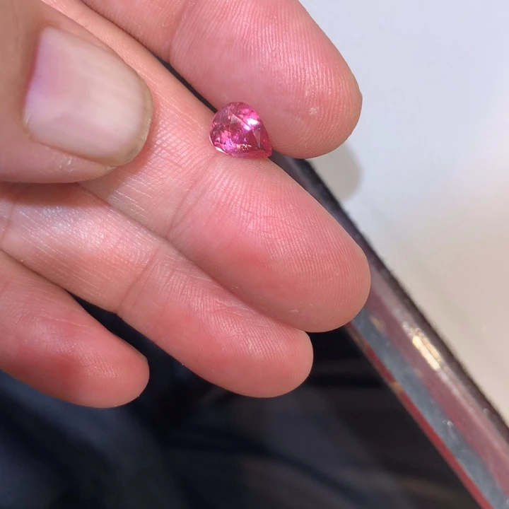 碧玺裸石未镶嵌裸石1.69克拉