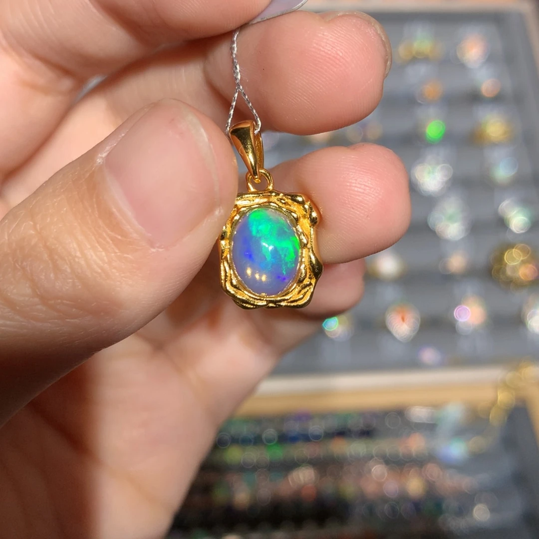 银S925镶嵌欧泊欧泊吊坠y