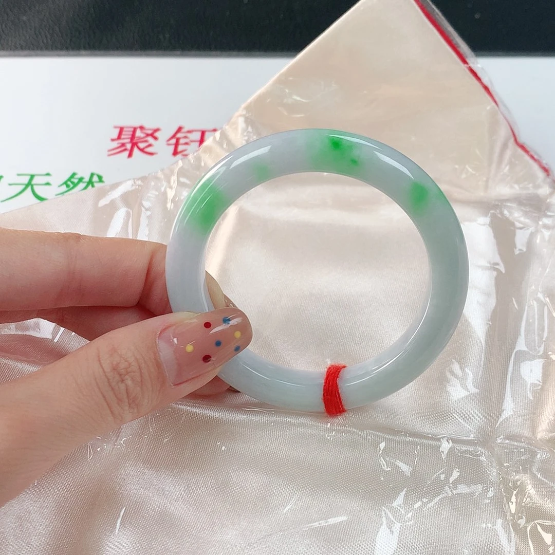 未镶嵌手镯翡翠23