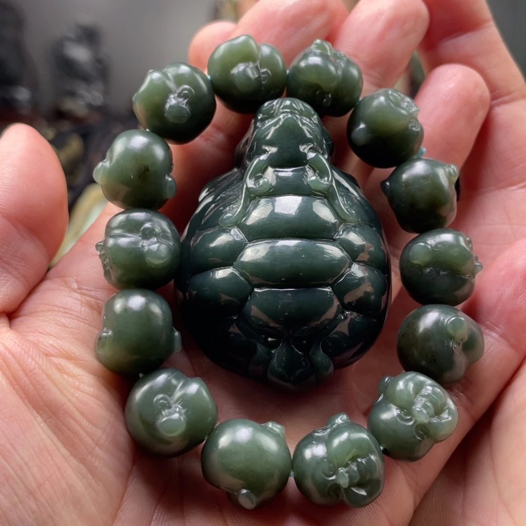 未镶嵌和田玉把件