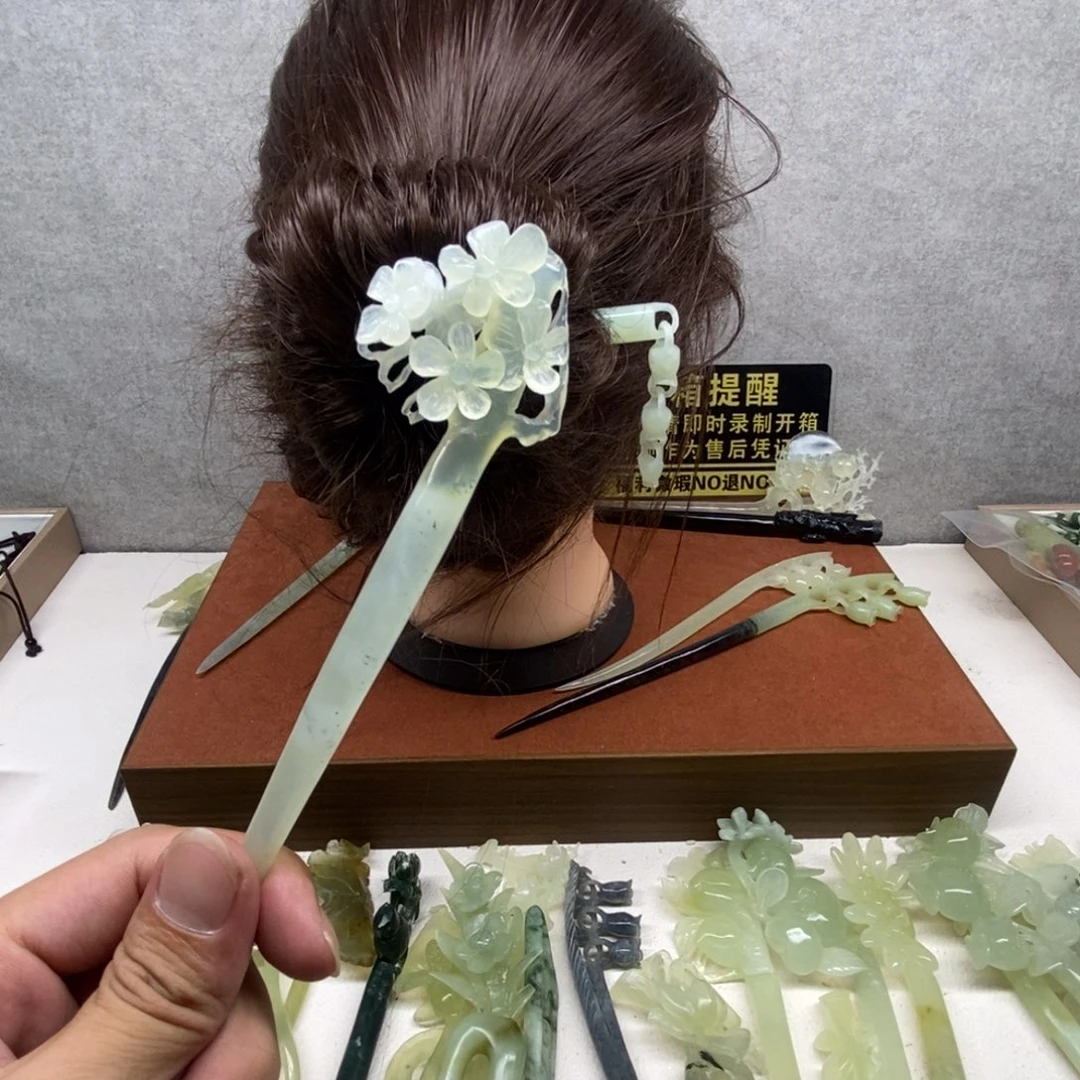 蛇纹石玉未镶嵌发饰