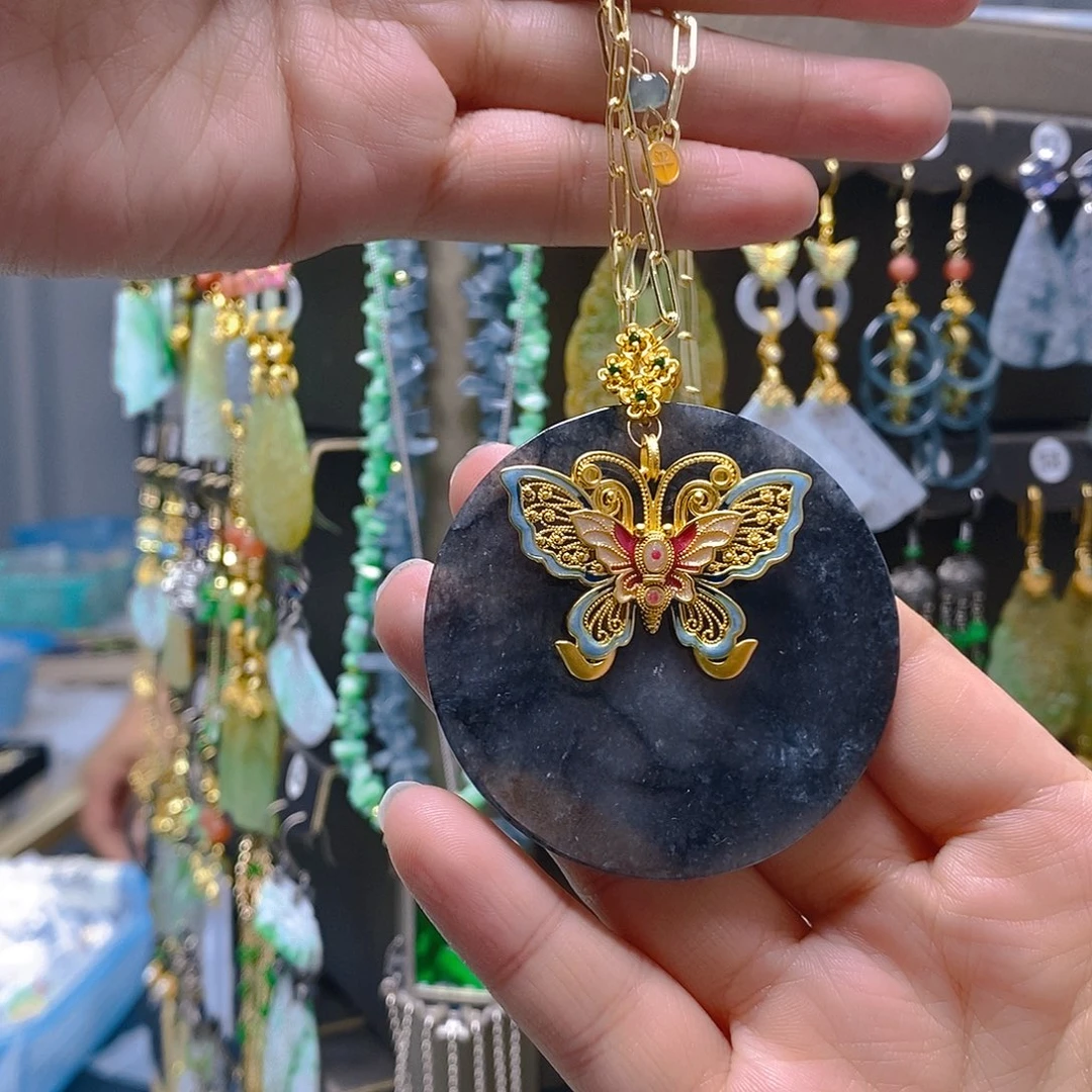 颈饰未镶嵌翡翠翡翠