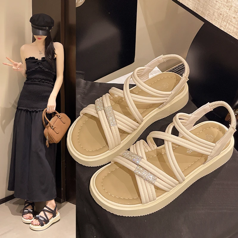 2025夏新款网红时尚平底软底百搭凉鞋仙女风露趾外穿休闲沙滩凉鞋