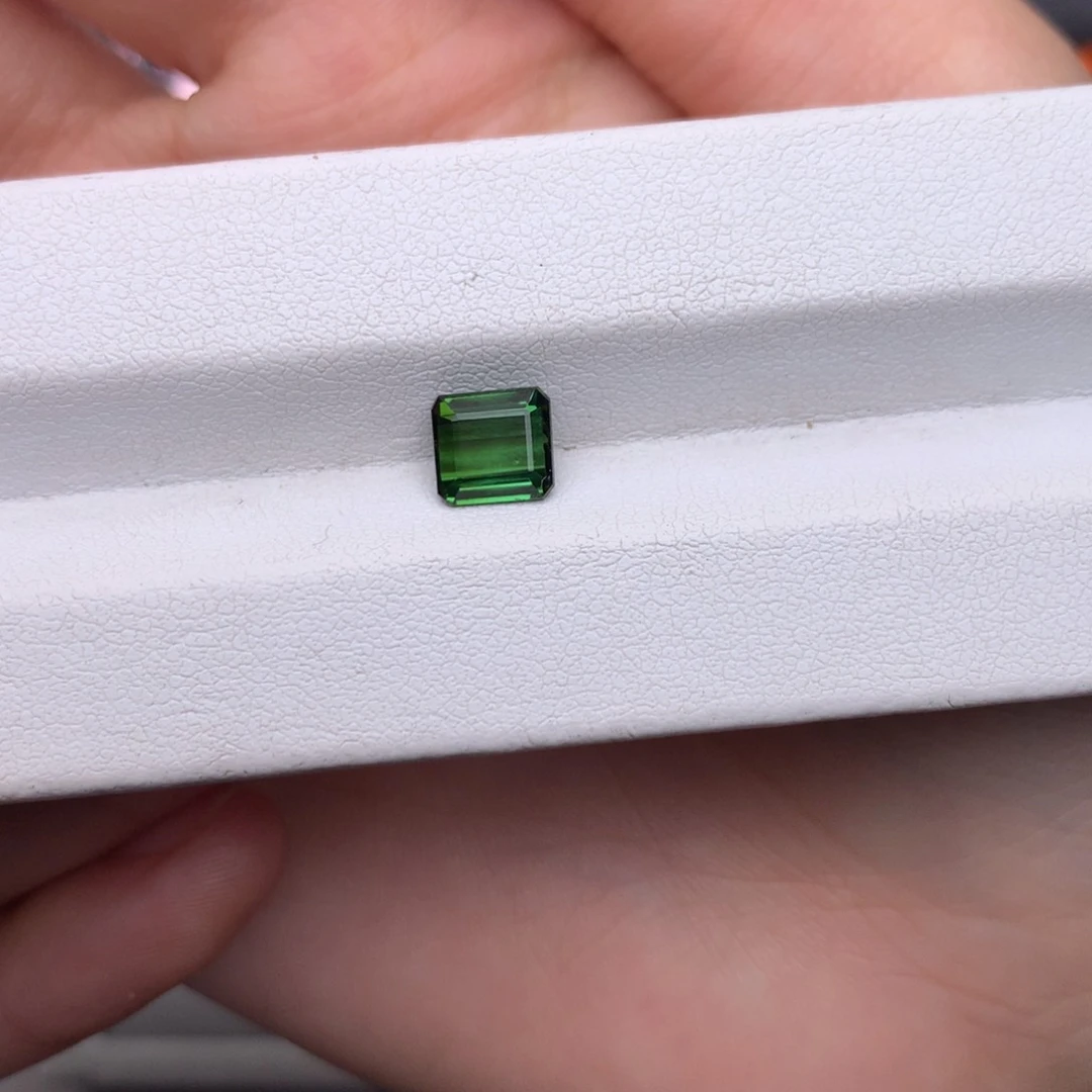 未镶嵌裸石碧玺1.595ct