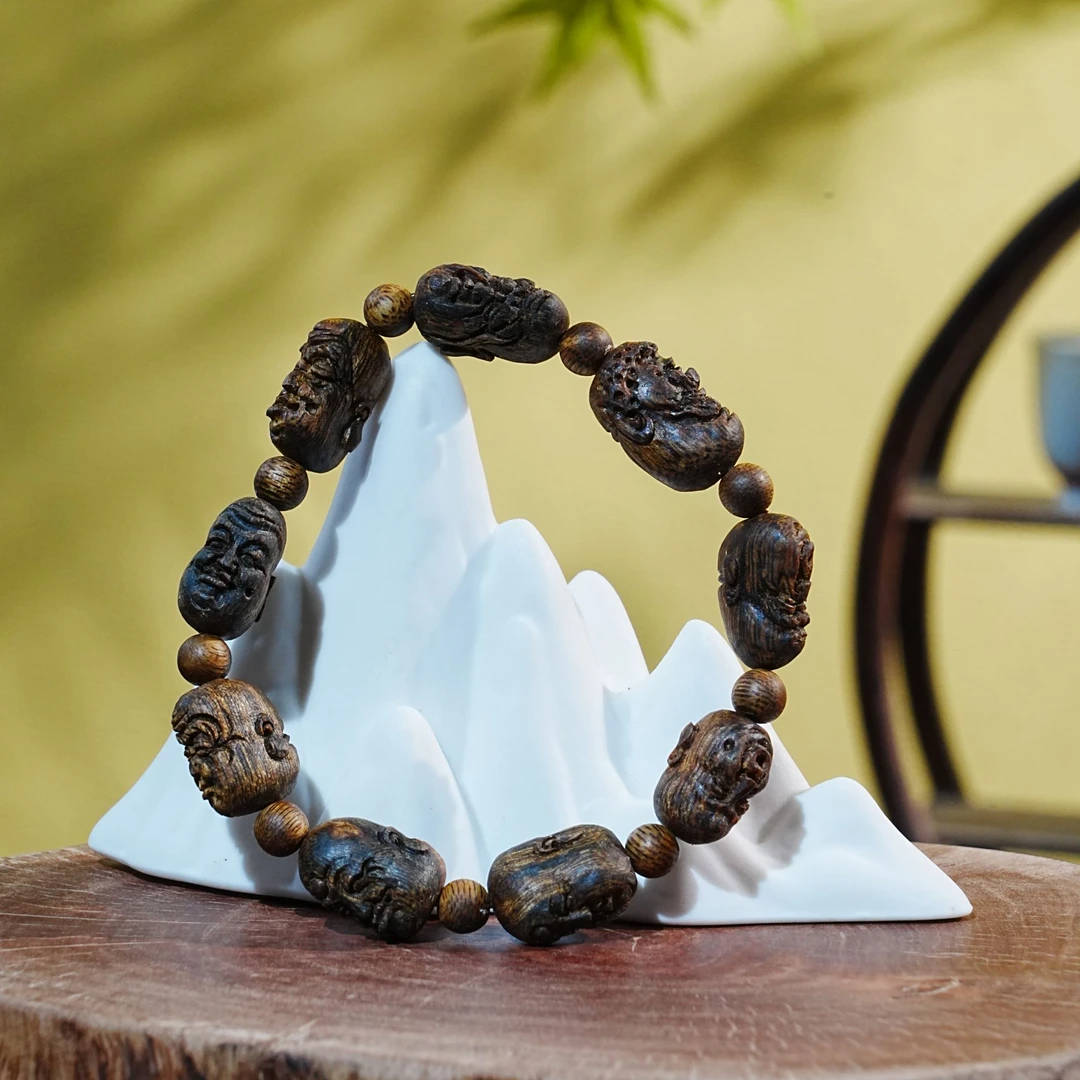 【正区】柬埔寨菩萨棋楠金丝糖结雕刻手串（罗汉） 8.69g 250831001 F