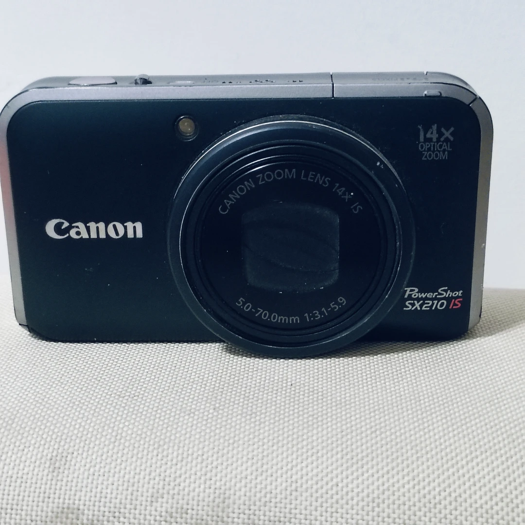95新 Canon/佳能 佳能sx210小长焦拍月亮配件齐全no退换