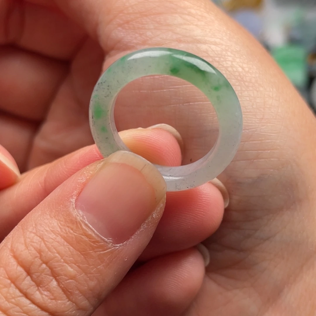 翡翠未镶嵌吊坠(不含链)16