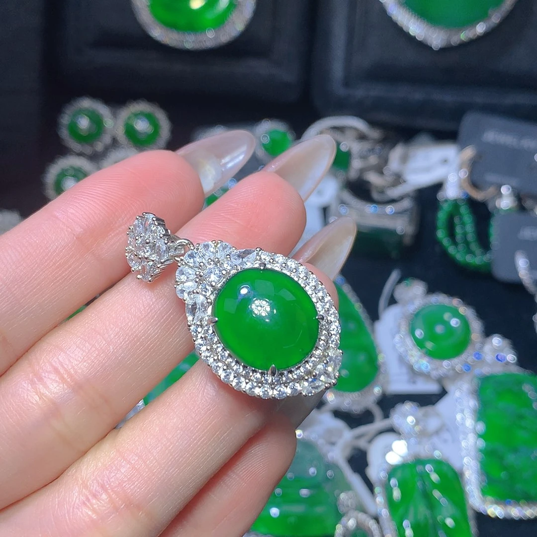 翡翠吊坠(不含链)银S925镶嵌翡翠