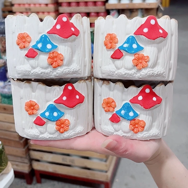 有孔.凑单10元陶瓷花盆发货！