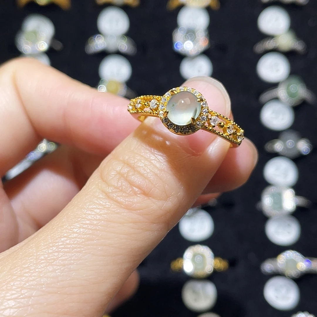 翡翠未镶嵌戒指戒指