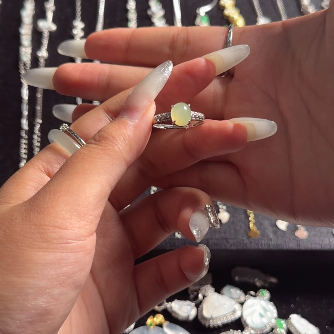 银S925镶嵌戒指翡翠