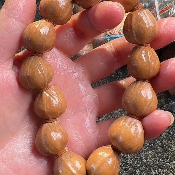 橄榄核吊坠橄榄蜜桃素核