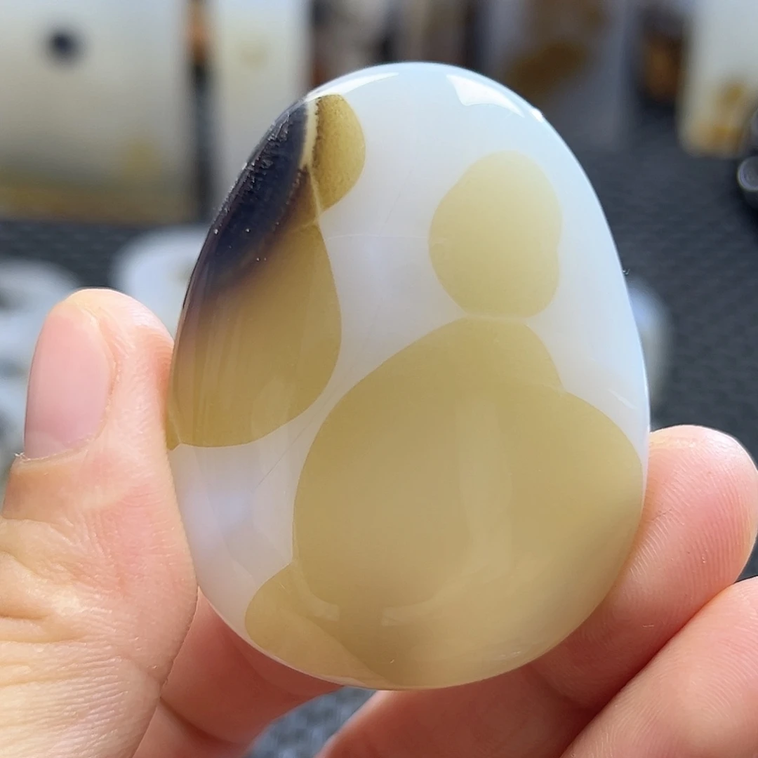 玛瑙/玉髓未镶嵌珠宝半成品