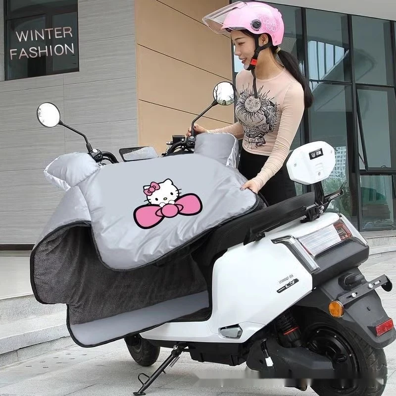 粉色HelloKitty电动车挡风被冬季冬款加绒加厚防水适用于爱玛雅迪