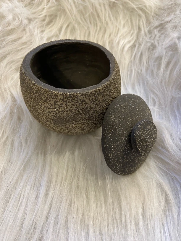 闪闪发光的龟纹石硫铁颗粒小罐子禅意家居摆件创意茶具茶罐茶叶罐