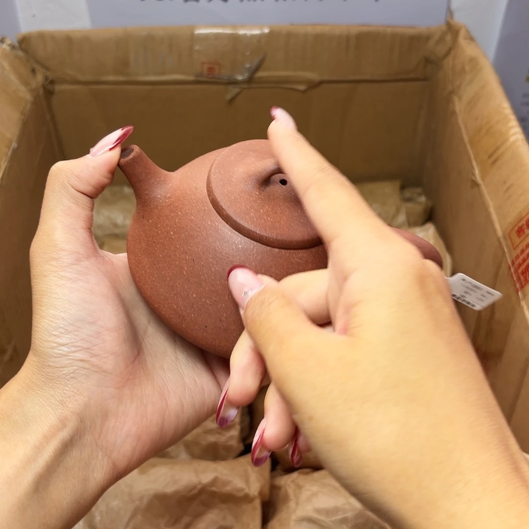 甄选宜兴本土紫砂壶