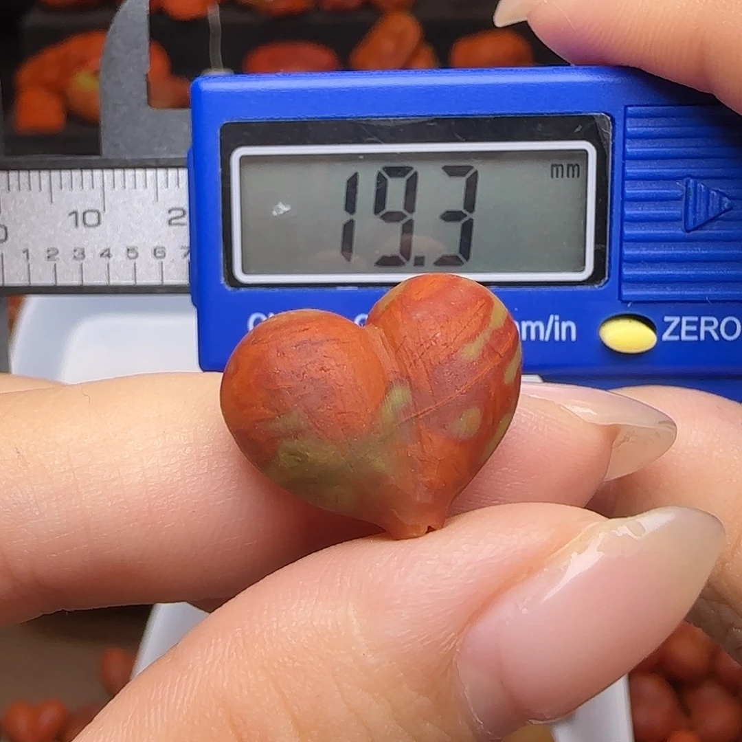 南红玛瑙未镶嵌颈饰