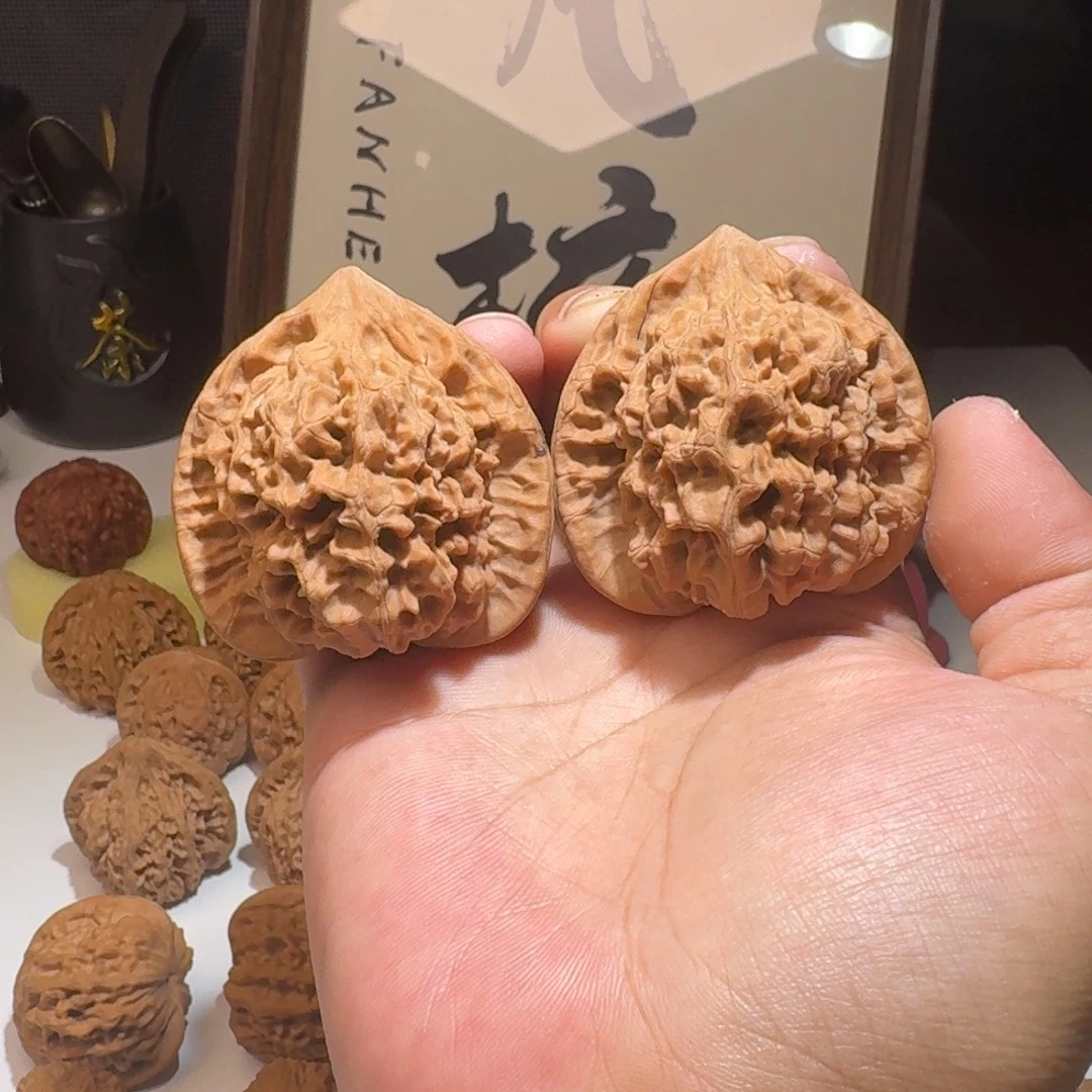 吊坠文玩核桃50尺寸麒麟纹官帽