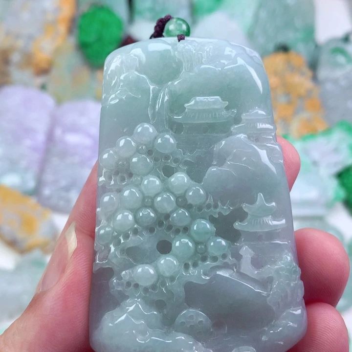 吊坠(不含链)未镶嵌翡翠