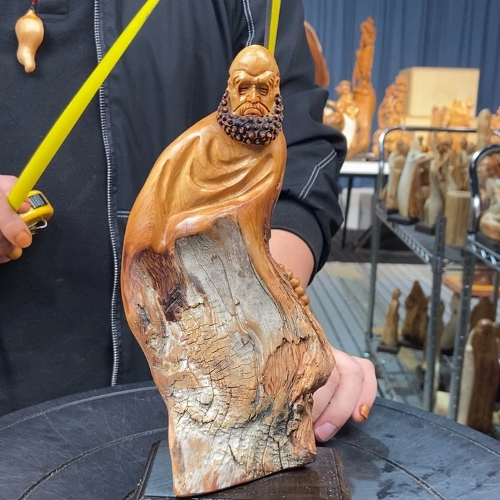 柏木（崖柏）随型摆件