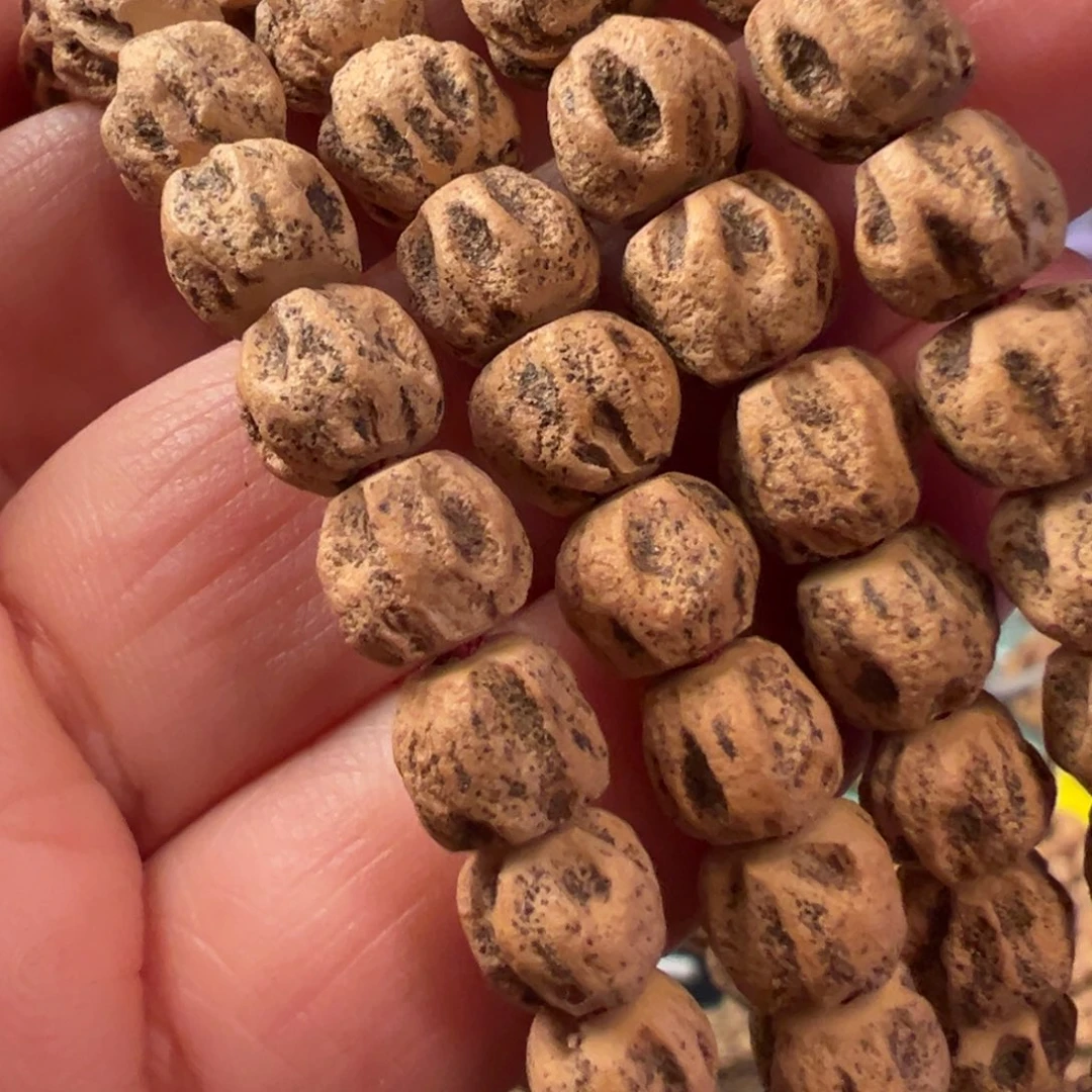 吊坠柏香籽/百香籽F10