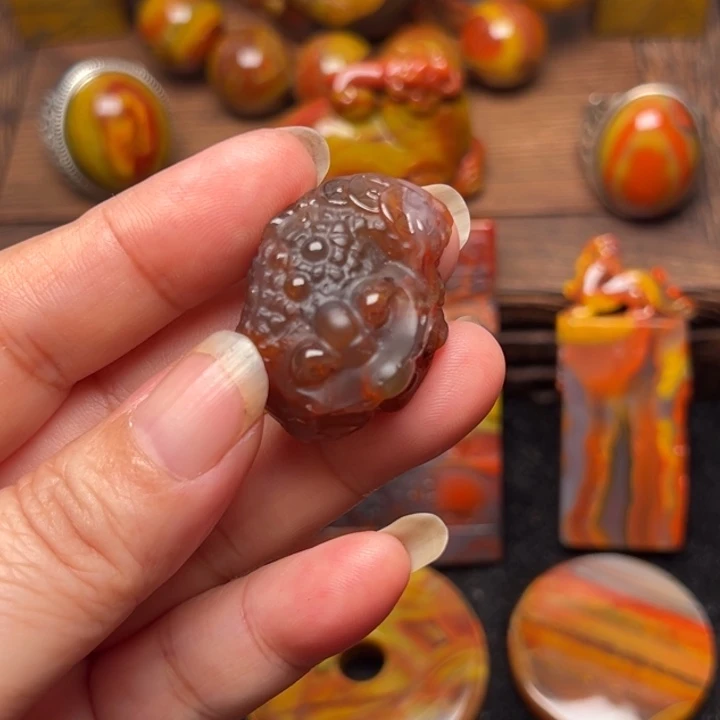 玛瑙/玉髓未镶嵌颈饰