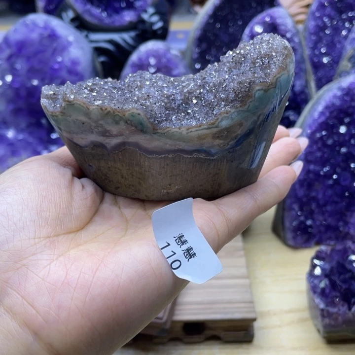 未镶嵌水晶大型摆件（非配饰）