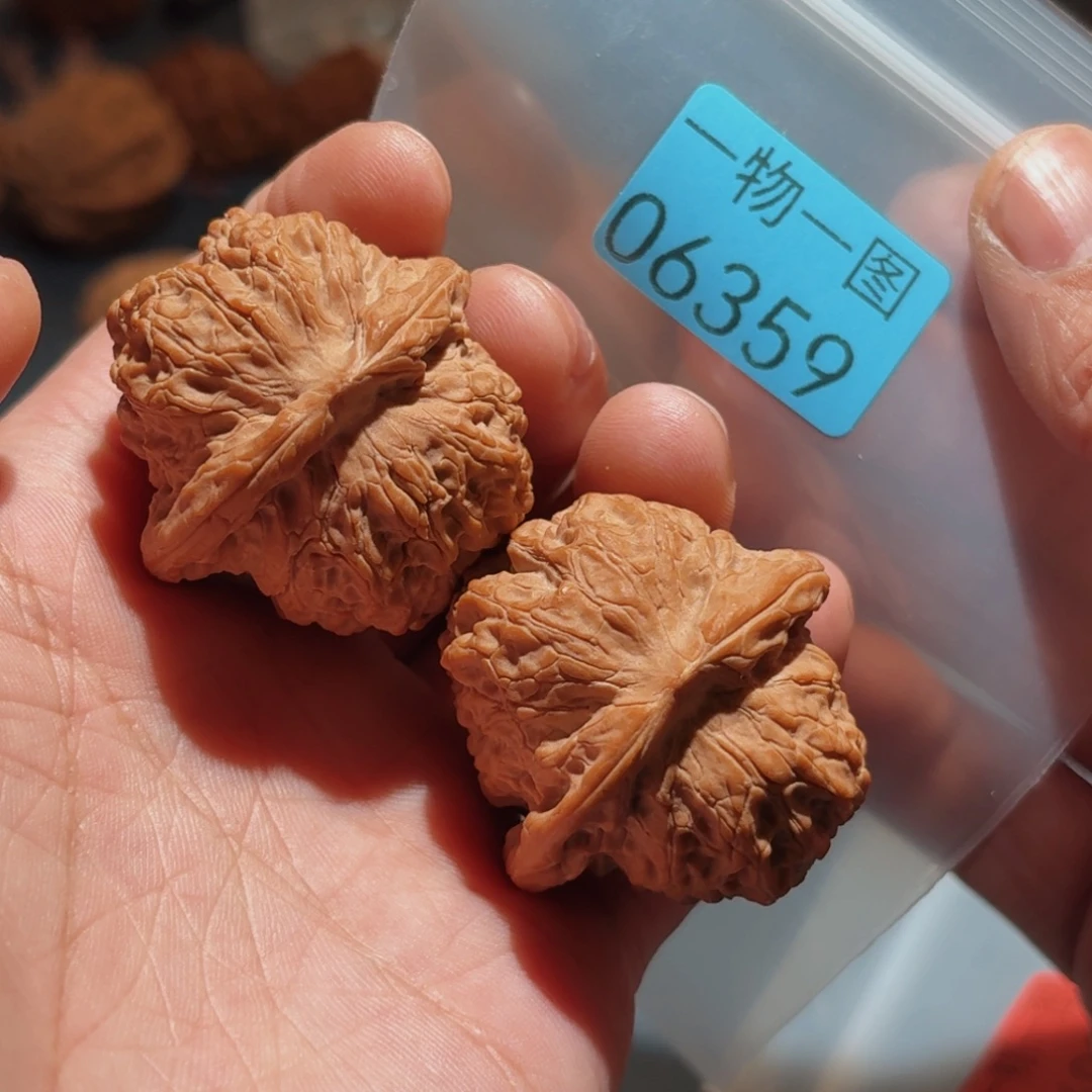 把件文玩核桃血麒麟