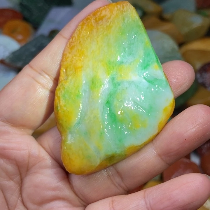 定制翡翠未镶嵌包工