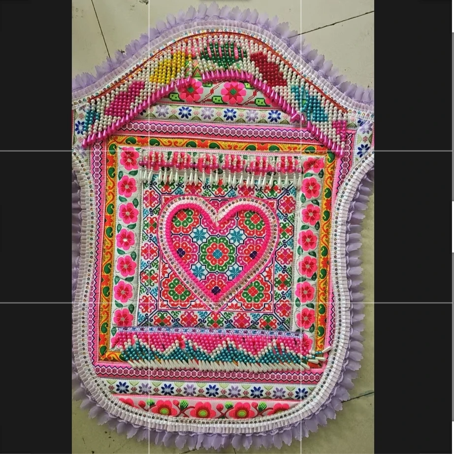 云贵川少数民族绣花背带老式背扇新款串珠婴儿外出传统宝宝小孩