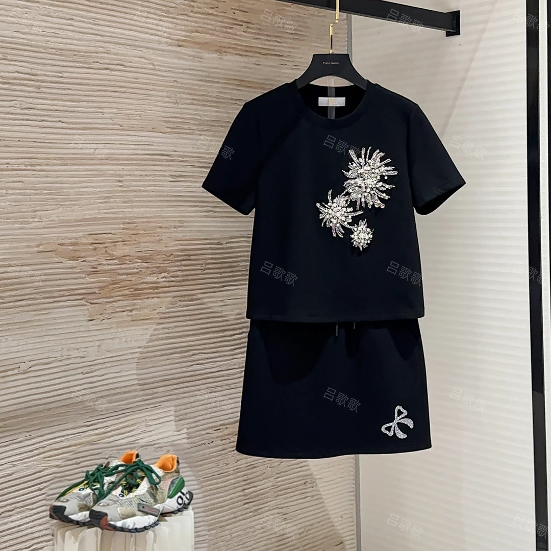 【宠粉价】夏季黑色重工高奢个性短袖大码微胖显瘦套装裙JC-A3527