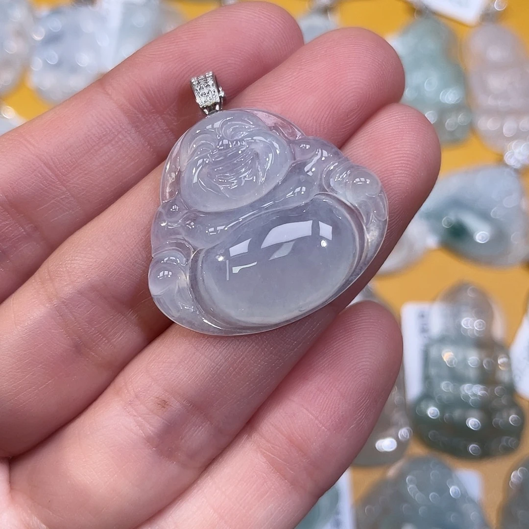 翡翠18K金镶嵌颈饰佛公