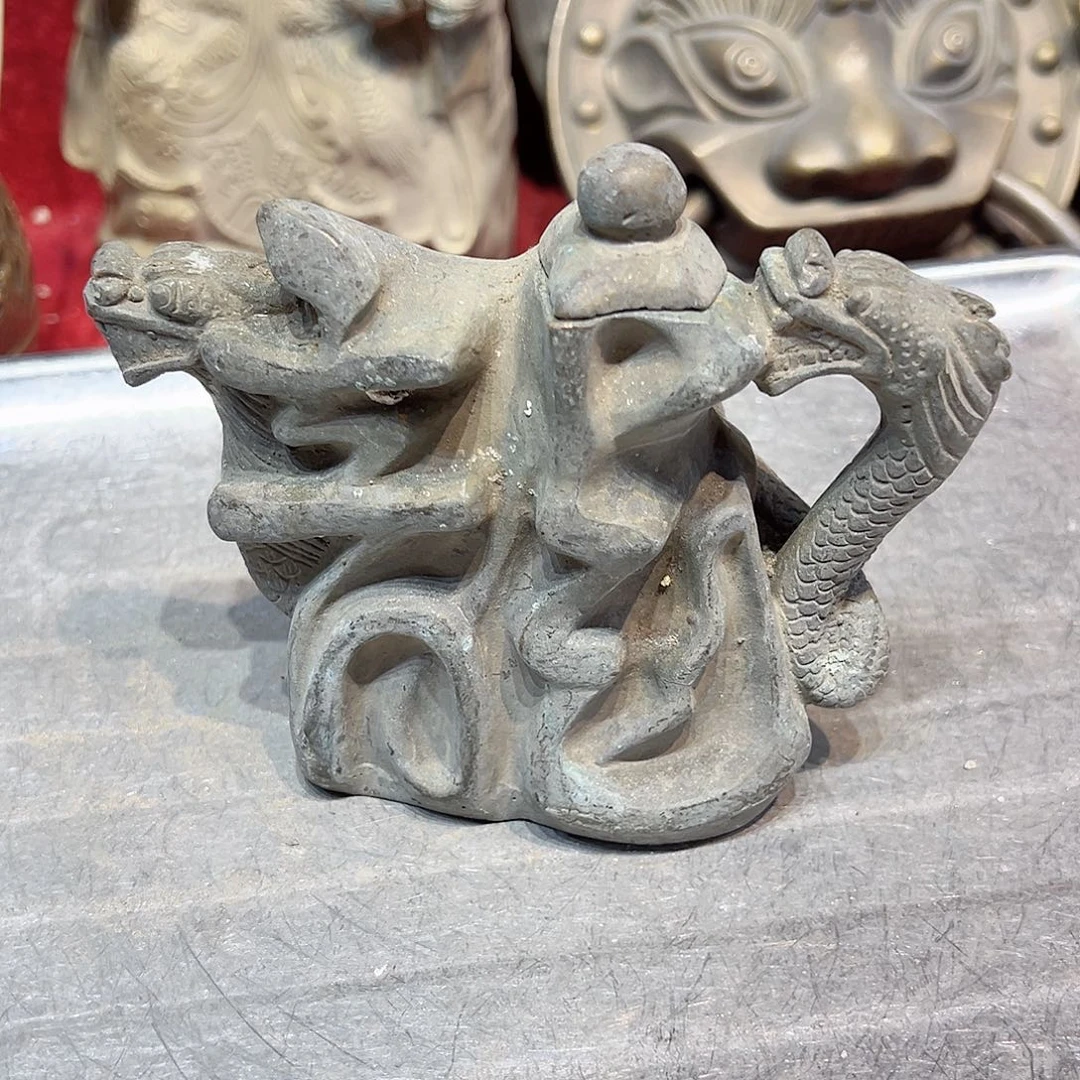 知**?黄铜摆件工艺品，