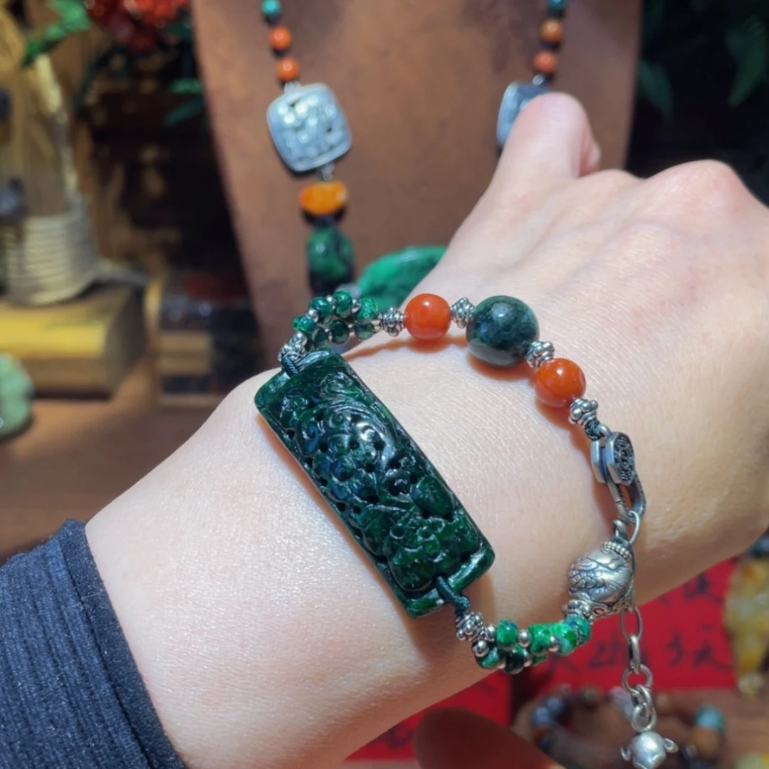 【闪购商品】颈饰未镶嵌翡翠