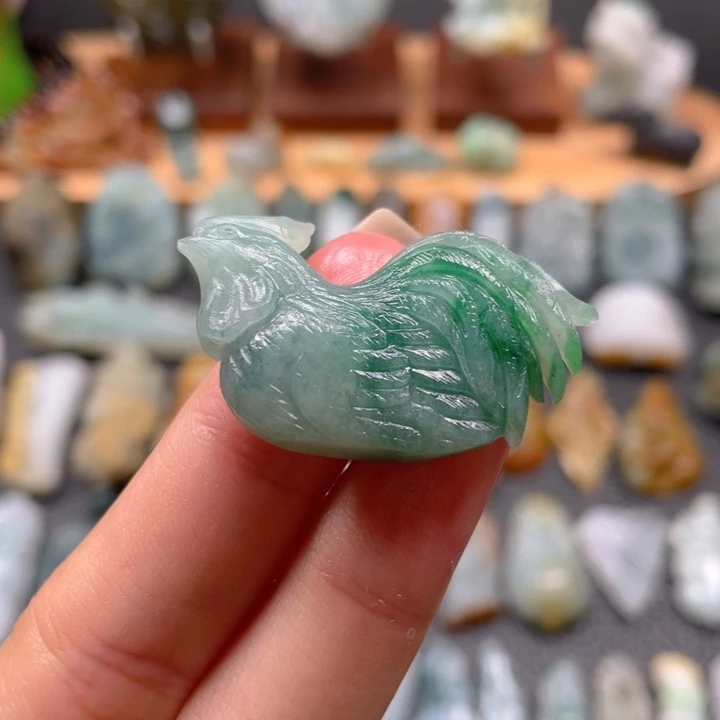 定制翡翠未镶嵌翡翠