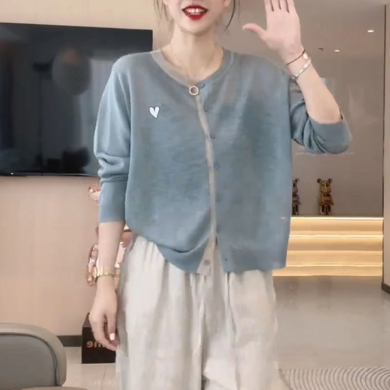 夏季冰丝开衫防晒衣女外穿大码搭裙子上衣百搭洋气显瘦薄款针织衫