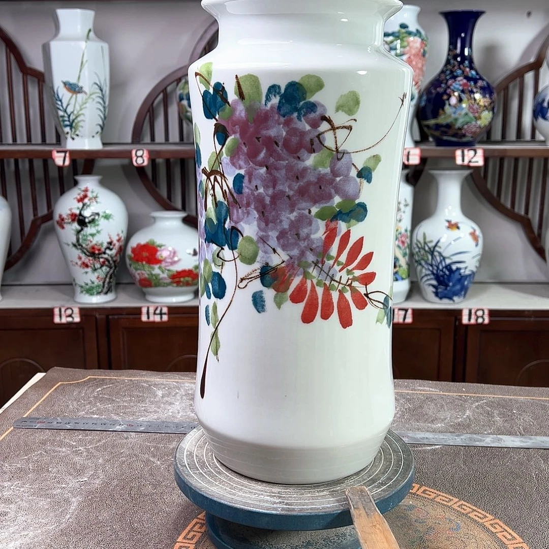 陶摆件景德镇陶瓷书紫藤