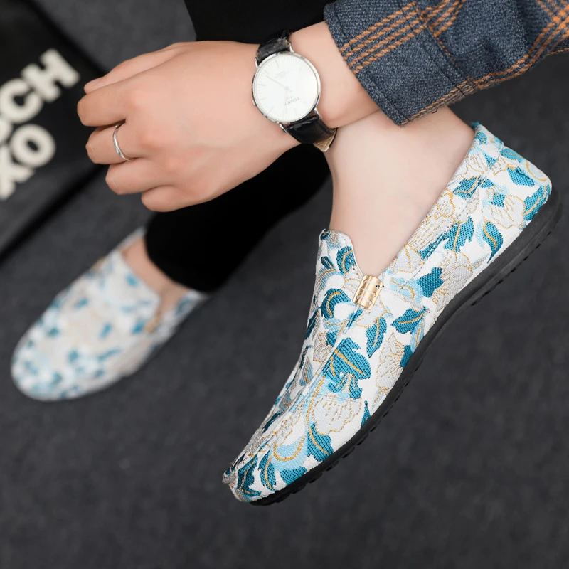 2025新款夏季薄款透气豆豆鞋男休闲防臭软底懒人一脚蹬老北京布鞋