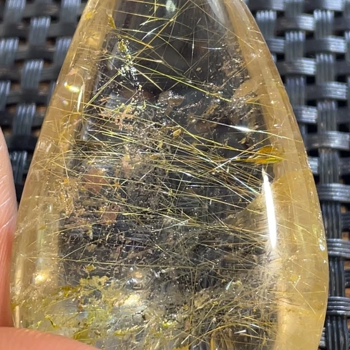 水晶颈饰未镶嵌松**青