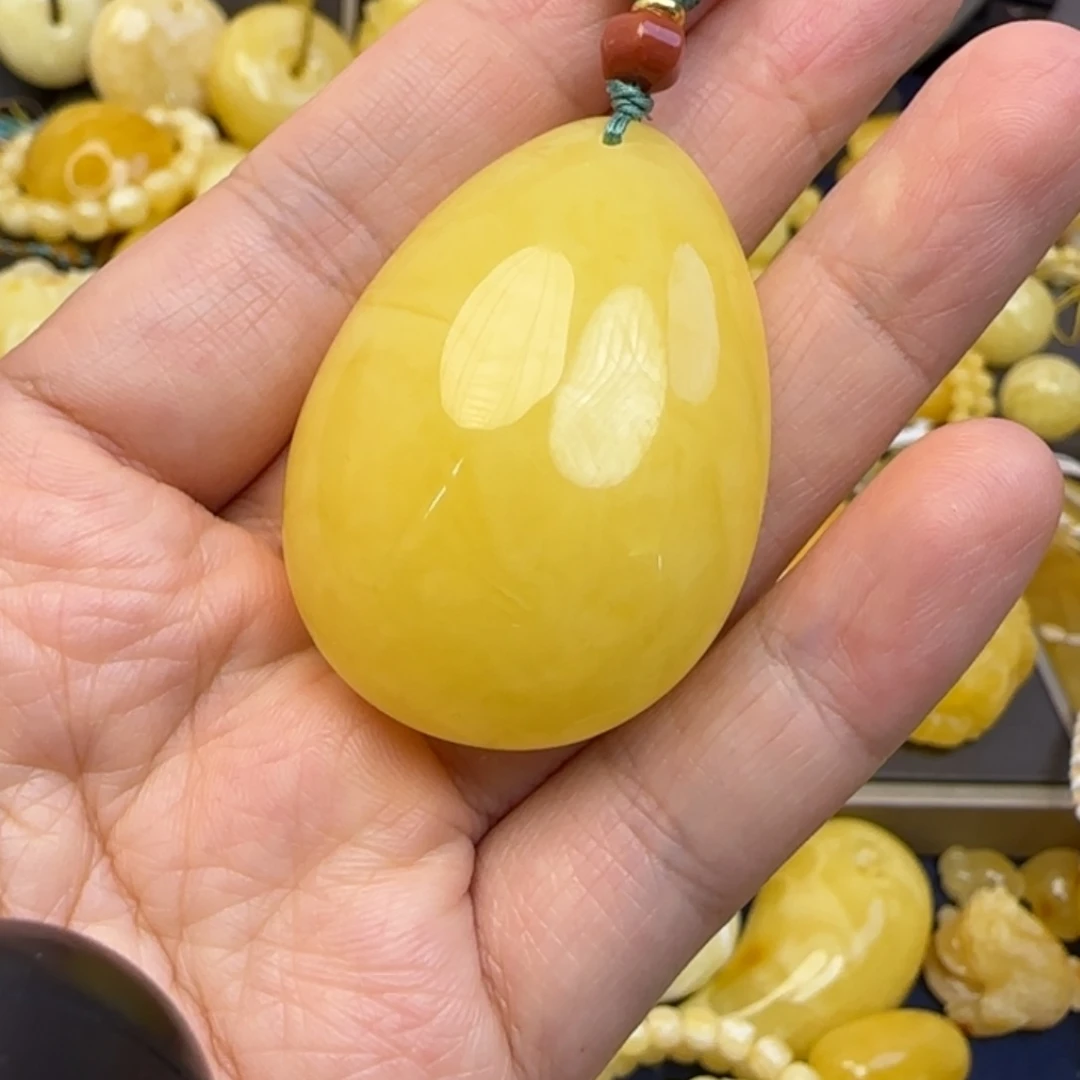 未镶嵌颈饰蜜蜡天然蜜蜡