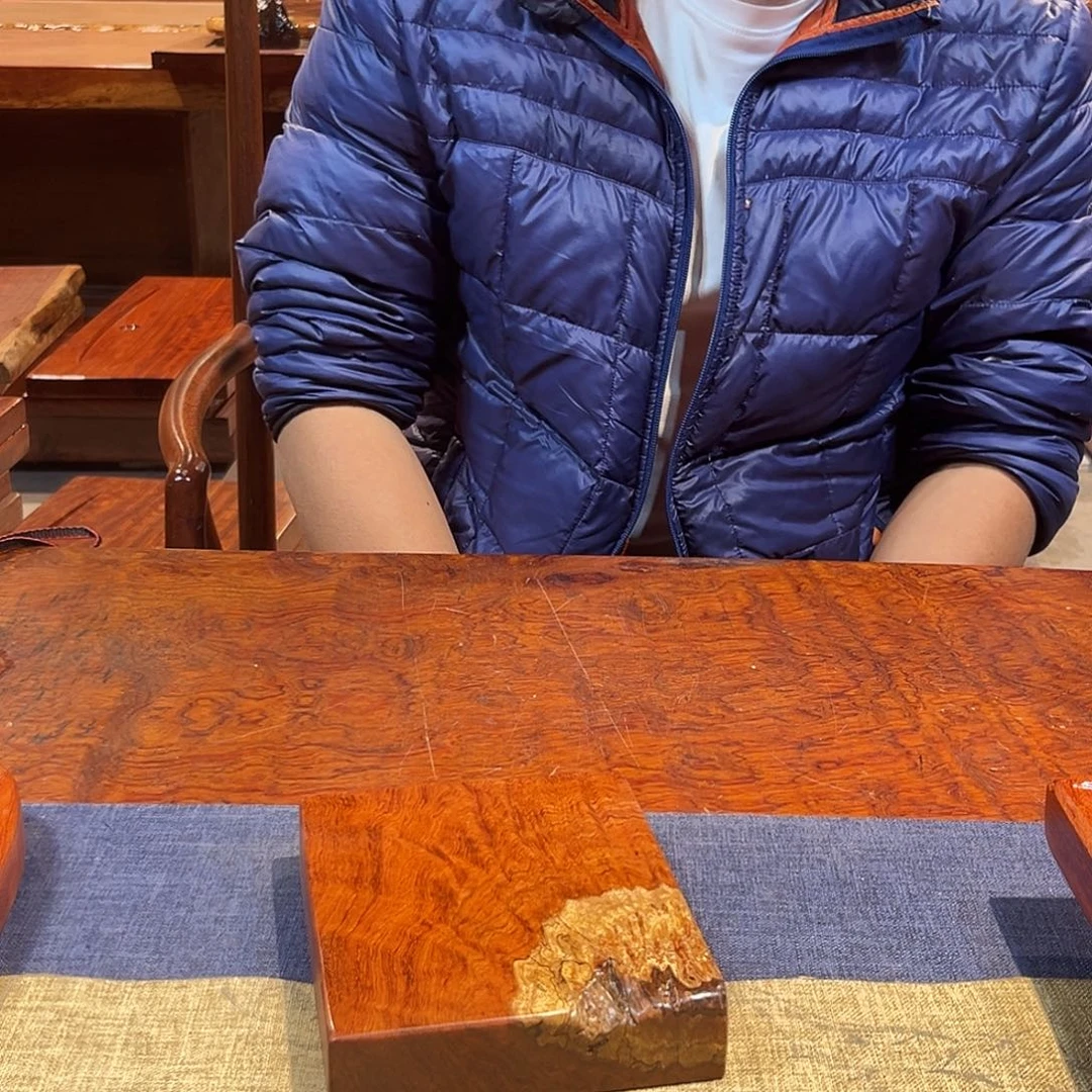 玉木（非红木类）巴花学名古夷苏木